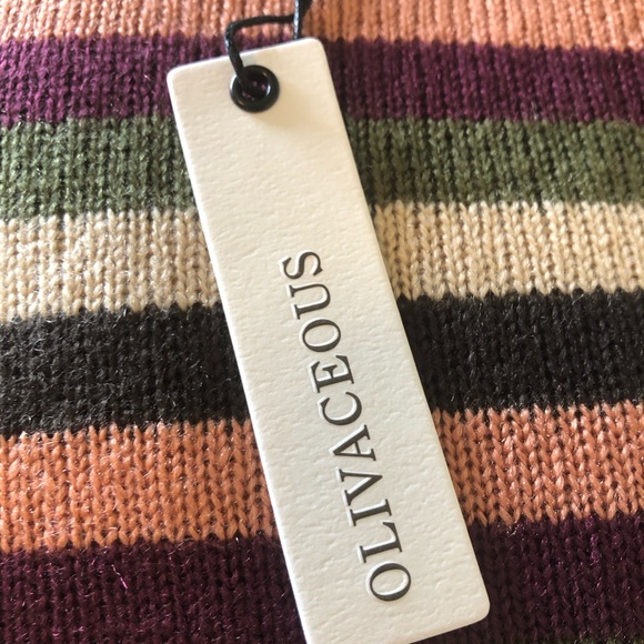 Oliviaceous long sweater size small oversized - Picture 6 of 9